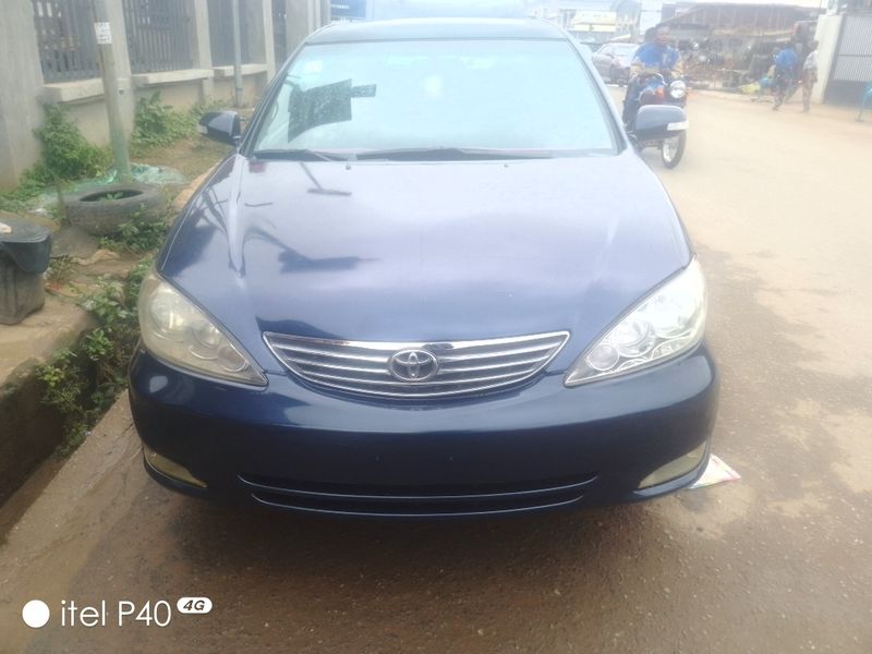 Main image of 2004 Toyota Camry XLE